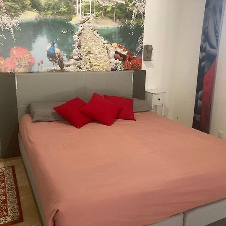 Le Studio D Aurelie Avec Spa Ete En Pleine Campagne Et Proche De Toute Commodite Roquemaure  Bagian luar foto